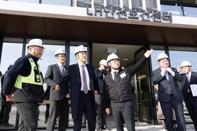 김윤덕 장관, 남양주왕숙 점검…“3기 신도시 속도·안전·품질 모두 잡아야”